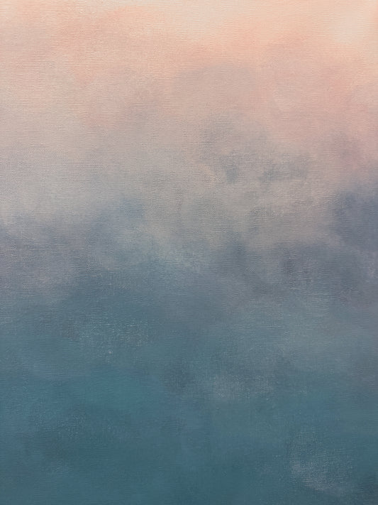 En närbild av ett abstrakt konstverk med mjuka övergångar som går från ljusblå till ljusrosa.