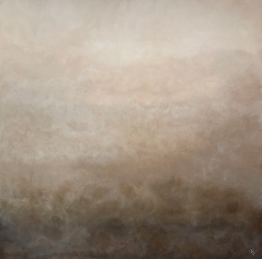 Närbild av ett abstrakt konstverk föreställande en mulen himmel i beige och brunt med skiftningar i vitt